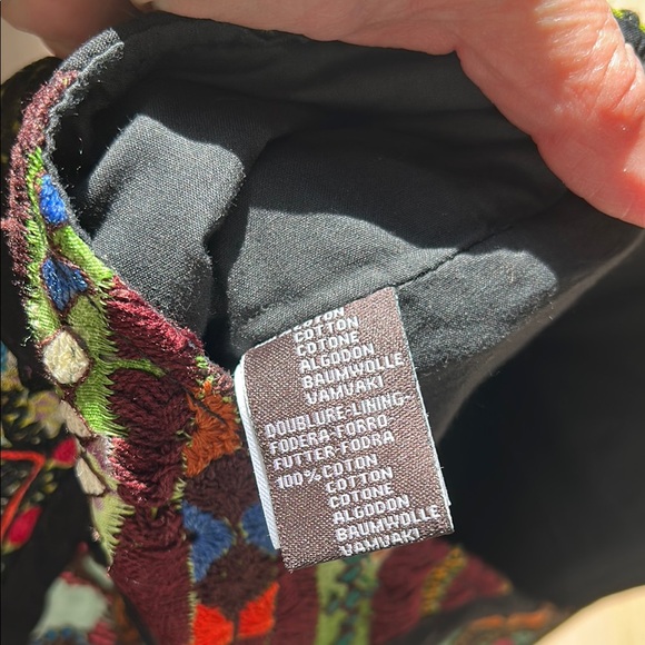 ANTI BATIK Embroidered Clutch - Picture 11 of 11